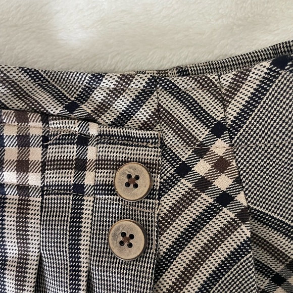 Zara Checkered Pleated Skirt in Black and White - Picture 4 of 8